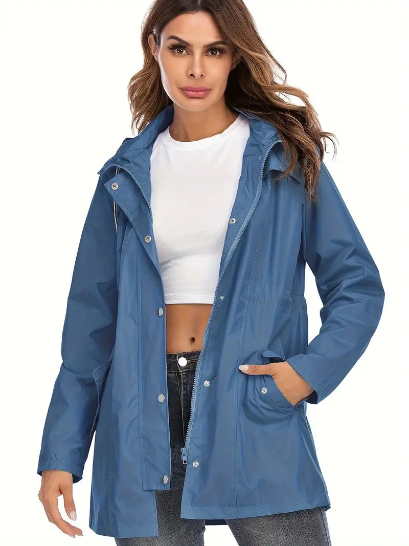 Stylische Mittellange Blaue Regenjacke mit Reissverschluss und Kapuze für Damen | Ideal für den Winter