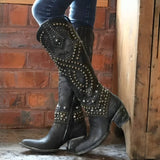 Eloise | Markante kniehohe Westernstiefel mit Nieten und Blockabsatz – Schwarz