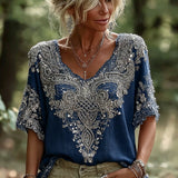 Henrietta - Vintage-Bluse mit Häkel-Details – Marineblau
