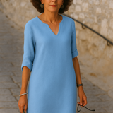 Elvy Sommerkleid mit V-Ausschnitt – Elegant & Figurschmeichelnd – Hellblau