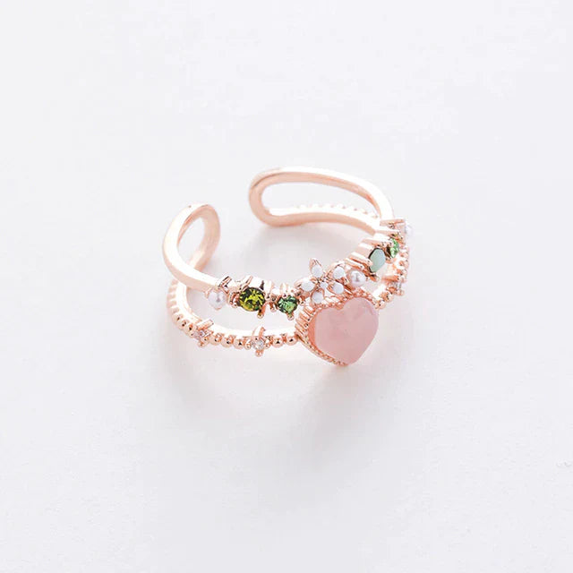 Verstellbarer Liebesring mit Kristallen