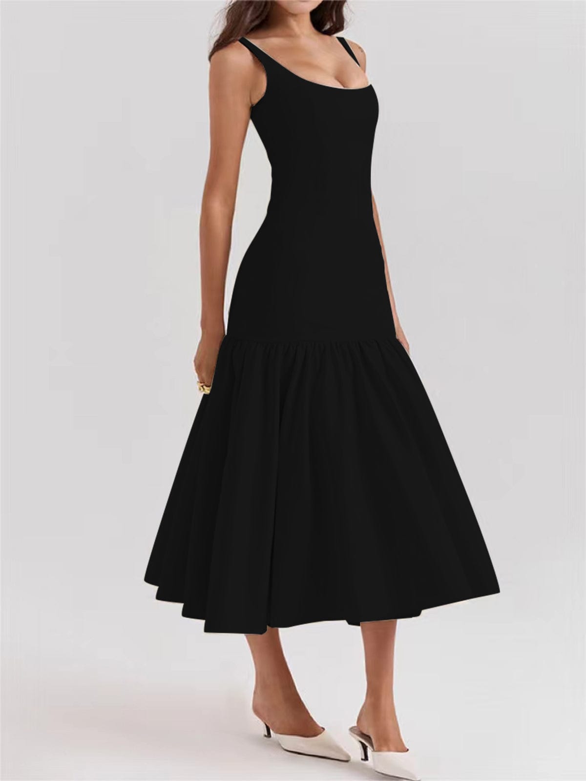 Evelyn | Elegantes Rüschen-Maxikleid für stilvolle Anlässe