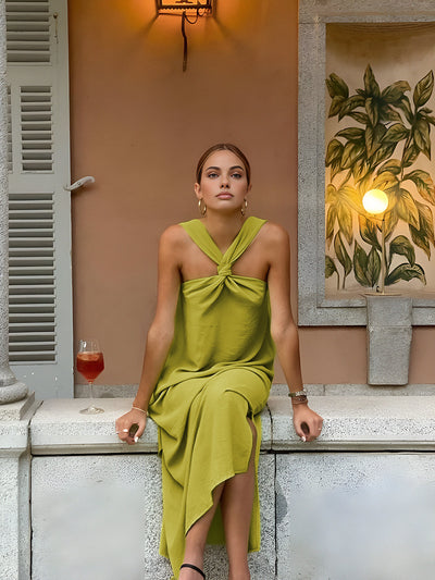 Maxi Sommerkleid mit Neckholder & Beinschlitz – Elegant & Luftig