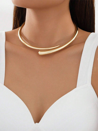 Minimalistisches Wasserfall-Design Offener Choker