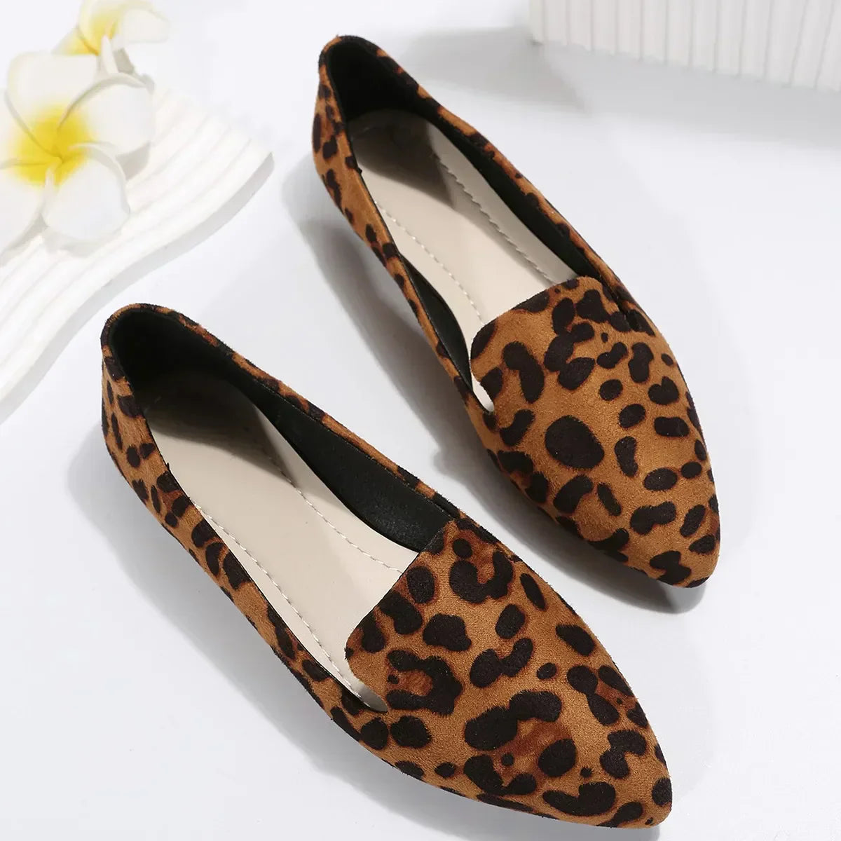 Ivy - Leopard spitze zehen loafers