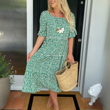 Midi-Kleid für Damen mit Stufenschnitt und kurzen Ärmeln – Grün
