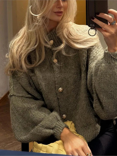 Bequeme Strickjacke mit Geripptem Ausschnitt