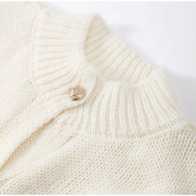 Bequeme Strickjacke mit Geripptem Ausschnitt
