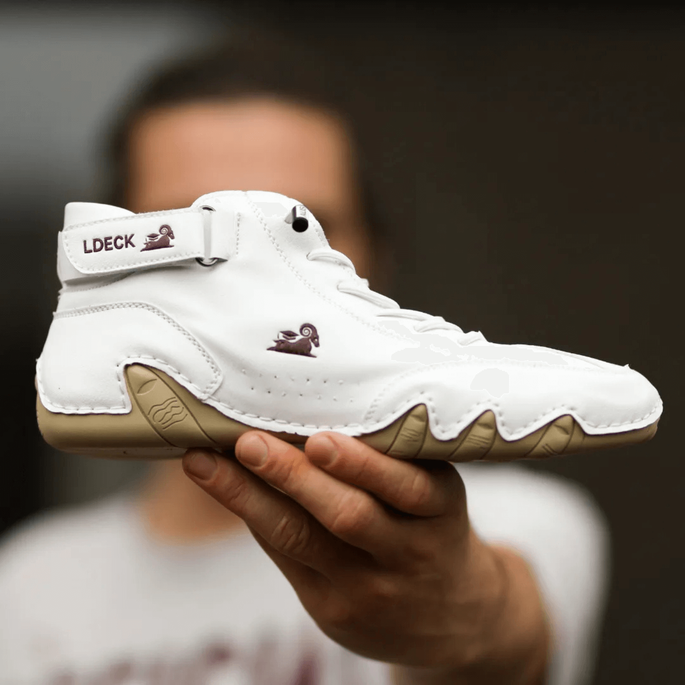 Bison Hallux™ – Ergonomische & Schmerzlindernde Barfußschuhe