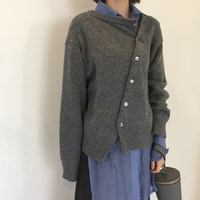 Dora | Strickjacke mit Knöpfen