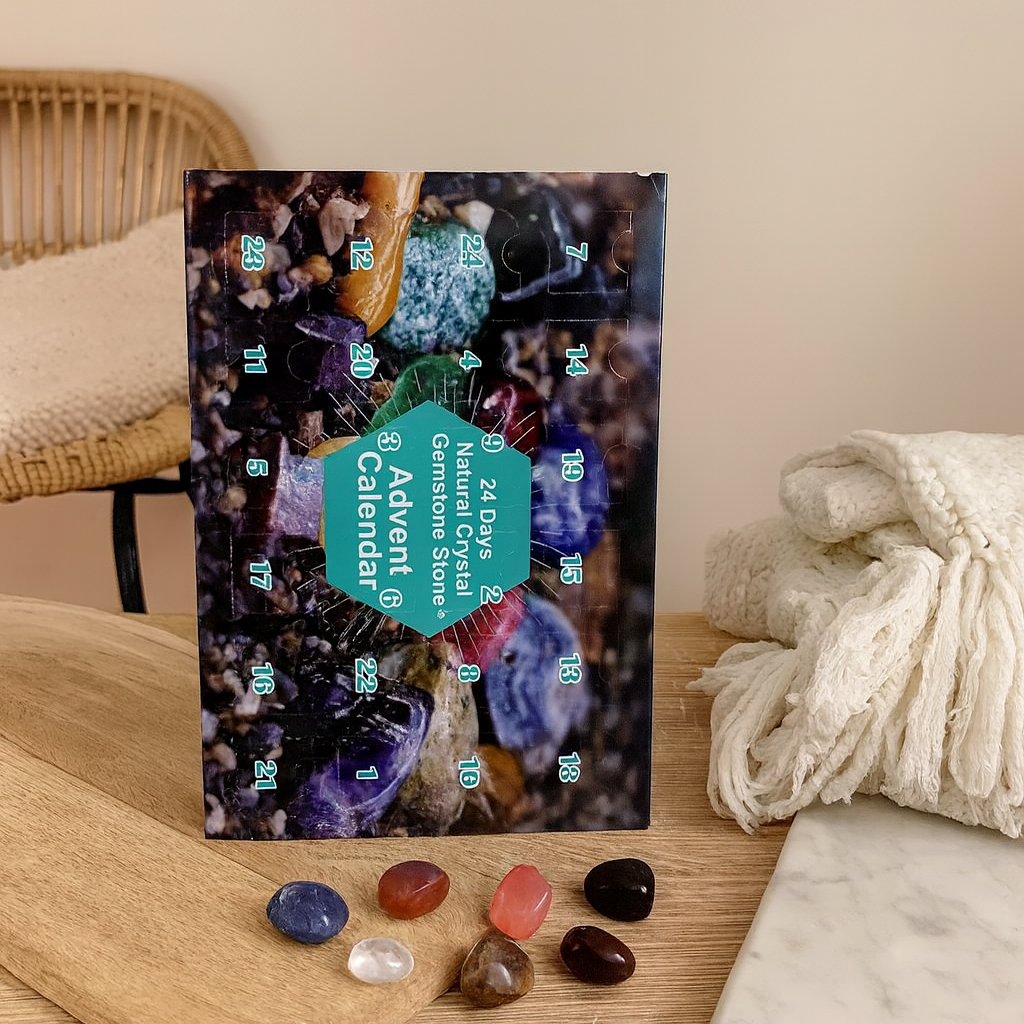 CrystalTreasures | Edelstein-Adventskalender mit 24 Naturkristallen
