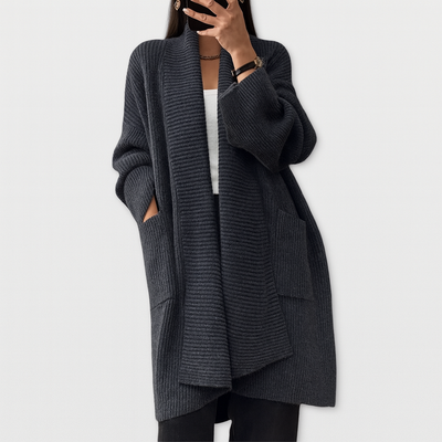 Gemütlicher Strick-Cardigan – Entspannte neutrale Lage