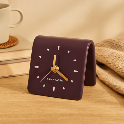 Chronova – Künstlerisches Modernes Bordüre mit Minimalistischem Runddesign