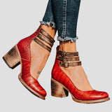 Emilia | Stilvolle Und Bequeme Damenstiefel Mit Blockabsatz – Rote Schlange