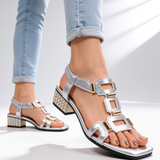 Marcella - kristallverzierte Slingback-Sandalen mit Blockabsatz – Silber