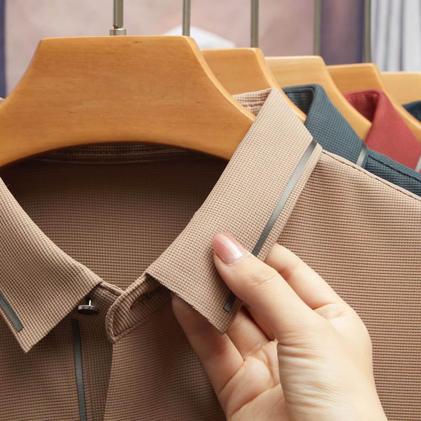 Dino – Hochwertiges Atmungsaktives Poloshirt