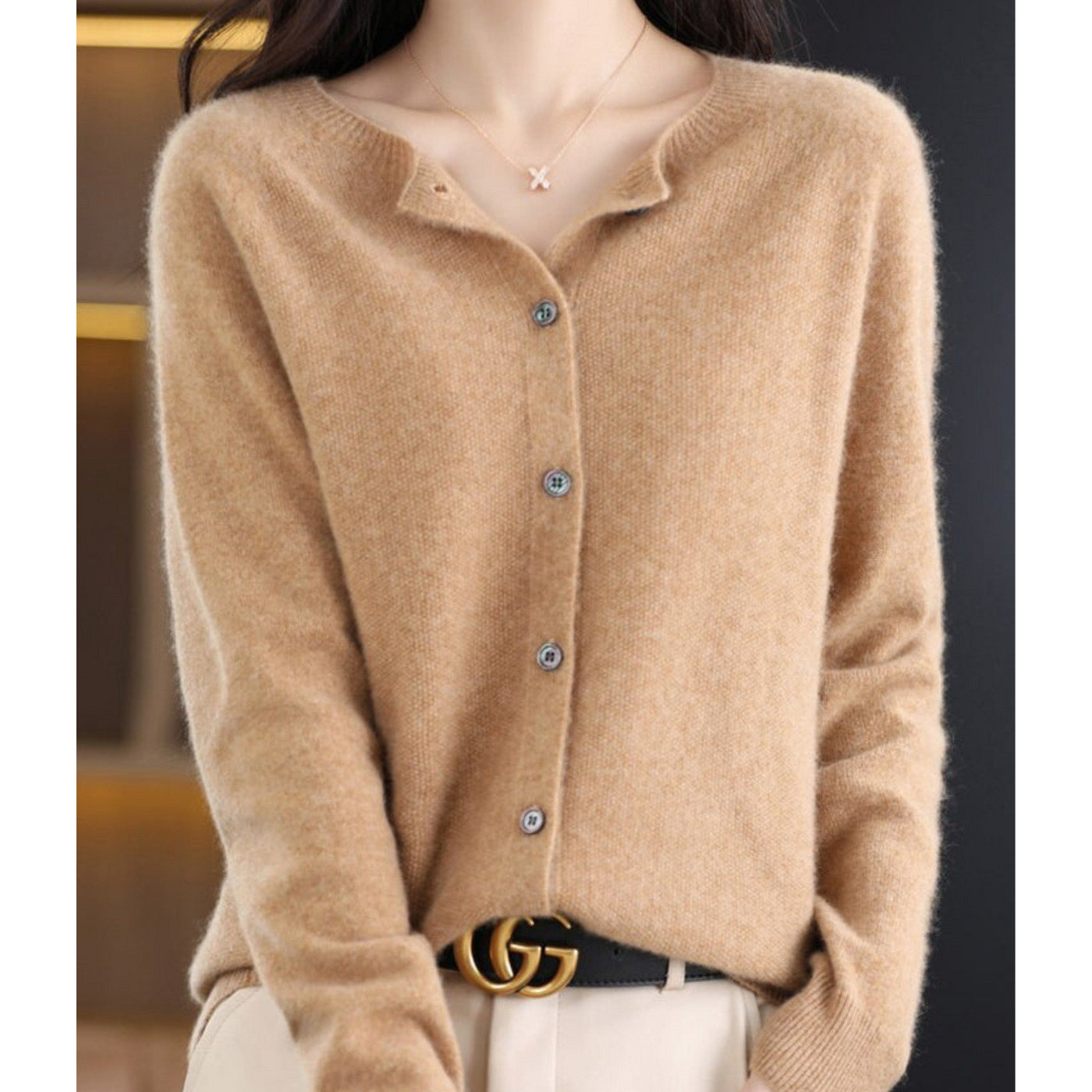 Elegante Strickjacke mit Rundhalsausschnitt für jeden Anlass
