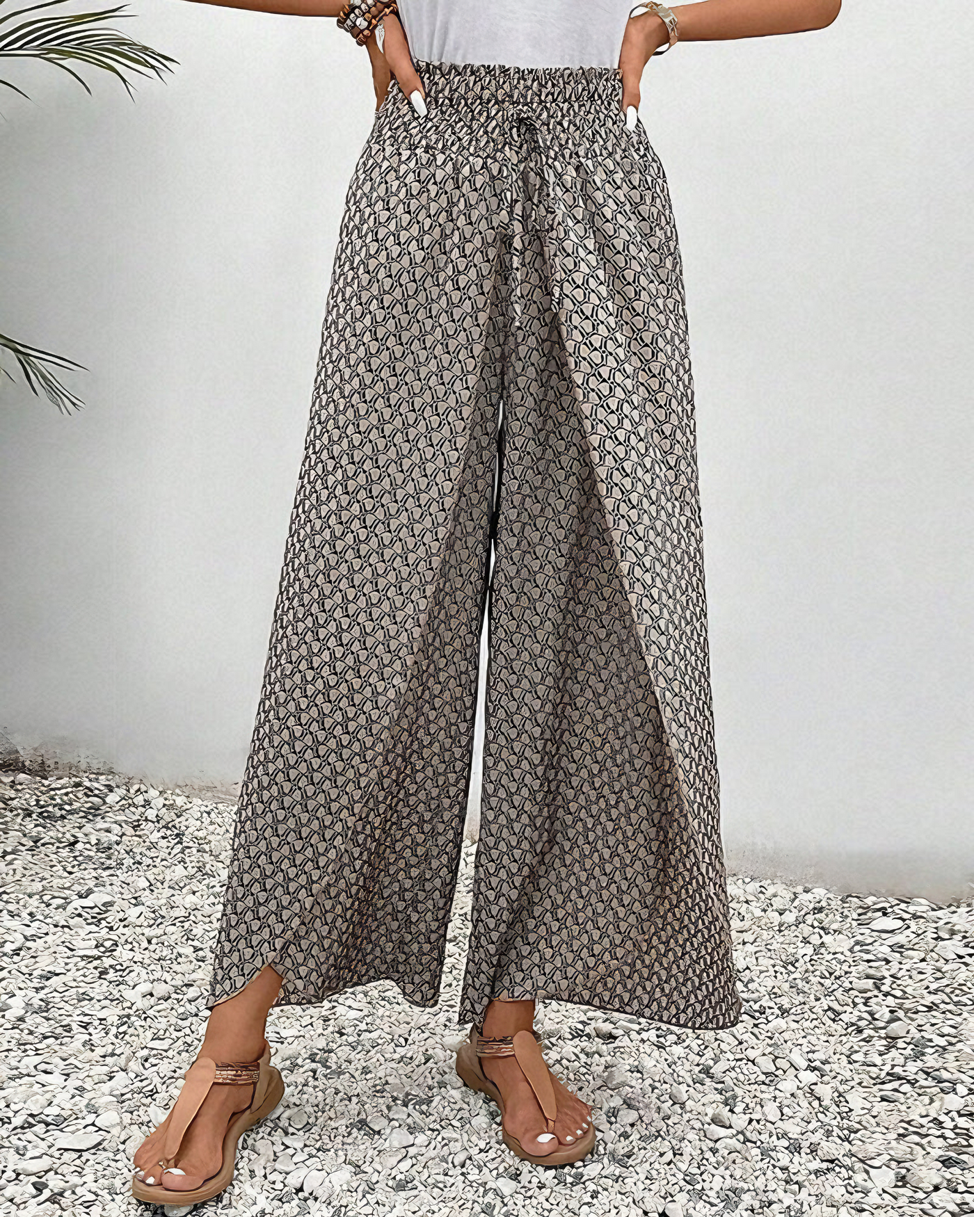 Elegante Weite Hose mit Fließendem Schnitt