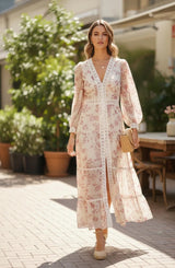 Maxikleid Damen | Florales Muster mit Spitzendetails & Rüschensaum – Rosa