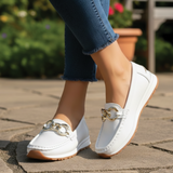 Flache Damen-Loafer mit Schnallen | Rutschfeste Sohle – Weiß