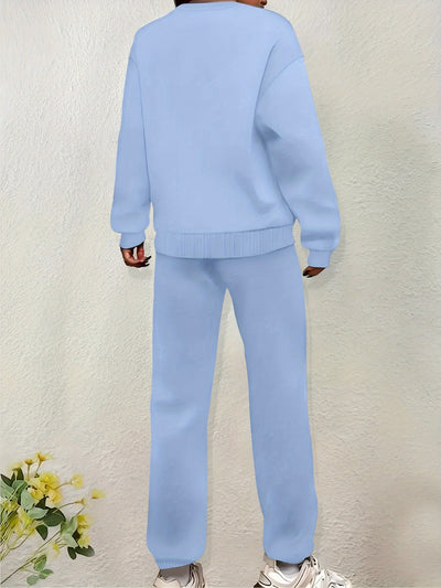 Bequemes Damen-Freizeitoutfit: Pullover und Jogginghose Set für kühle Tage