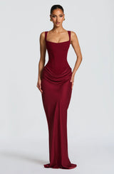 Figurbetontes Damenkleid mit rückenfreiem Schnitt | Langes Abendkleid – Burgunder