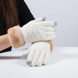 Touchscreen-Handschuhe mit Zopfmuster – Weiß