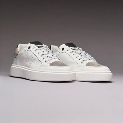 VALE | Iconic sneakers