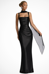 Vivienne | Women Square Neck Ruched Satin Maxi Wedding Guest Dress – Schwarz