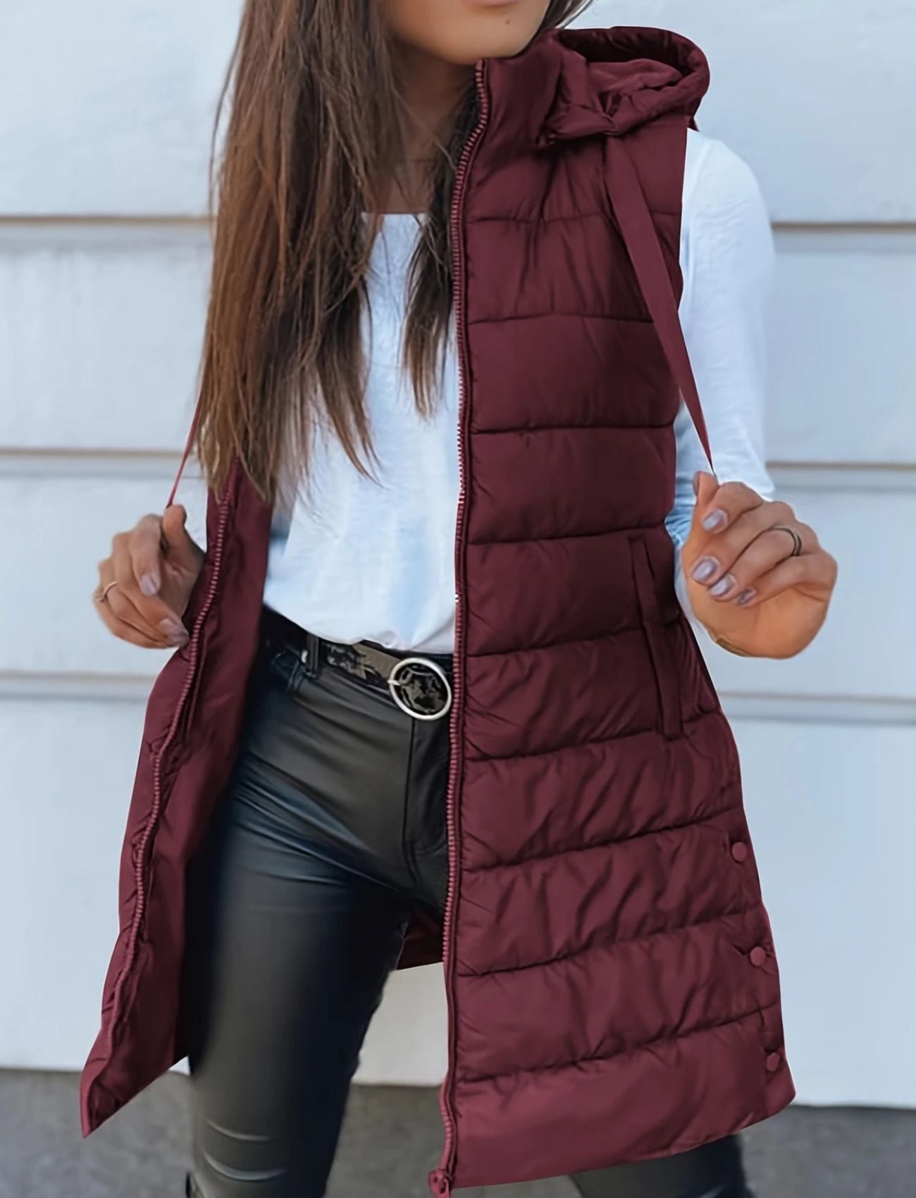 Helena – Lange Gesteppten Weste mit Kapuze