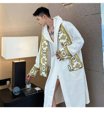 Herrenbademantel – mit Kapuze – aus Samt – Luxusbademantel – Bademantel mit Handtuch