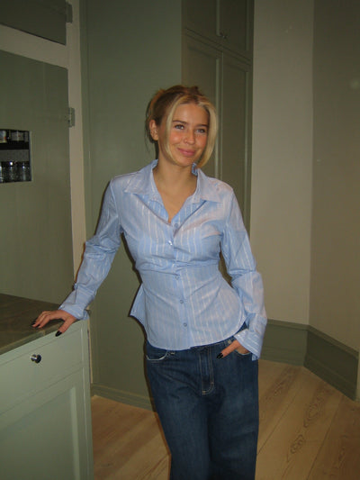 Aquila | Bügelfreie Bluse mit feinem Streifen