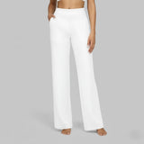 Carmen | Bequeme Stretchhosen Für Damen Im Weitbeinigen Lounge-Stil – Weiß