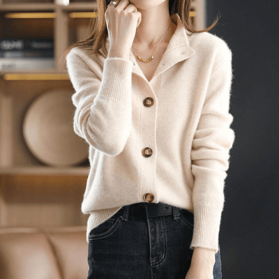 Klassische Strickjacke mit elegantem Reverskragen
