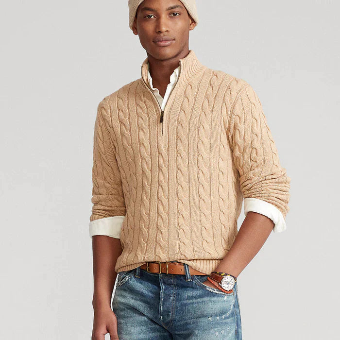 Klassischer Halbzip-Jumper mit Kabelstrickdesign