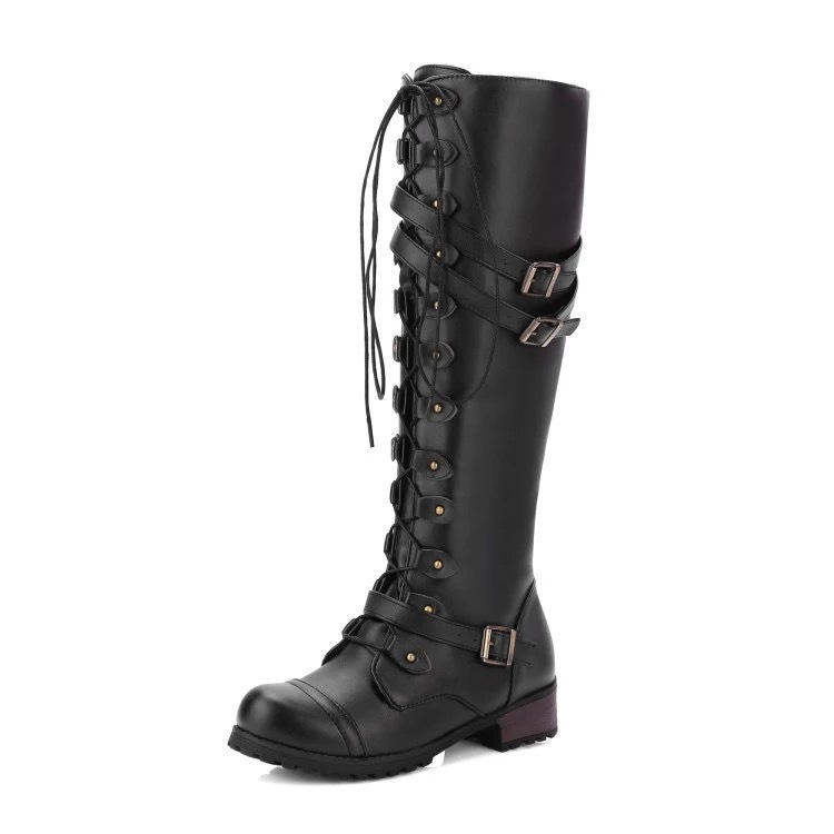 Lässige Schnürstiefel mit Markanten Schnallen
