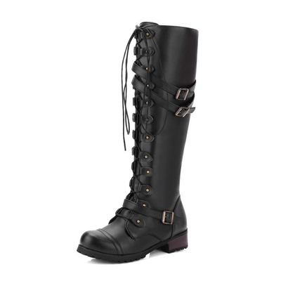Lässige Schnürstiefel mit Markanten Schnallen