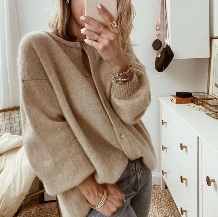 Lässige Strickjacke mit Drop-Schultern für Eleganz