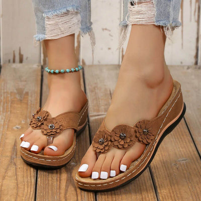 Lilie - Bequeme Orthopädische Sandalen