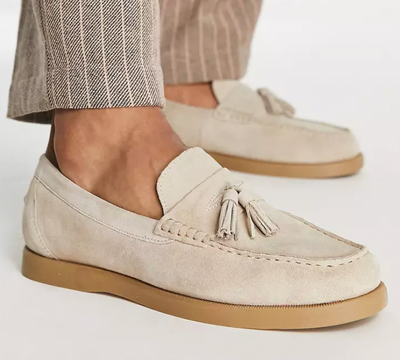 Loafer – Beigefarbene Slipper für Herren aus Leder mit Quaste