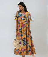 Sommerkleid Damen | Tropisches Blumenmuster & Fließender Stufenrock – Gelb