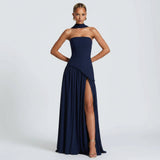 Maxikleid Damen – Trägerloser Schnitt & fließende Silhouette – Blau