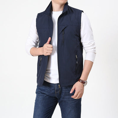 Moderne Herren Weste mit Stehkragen für Eleganz