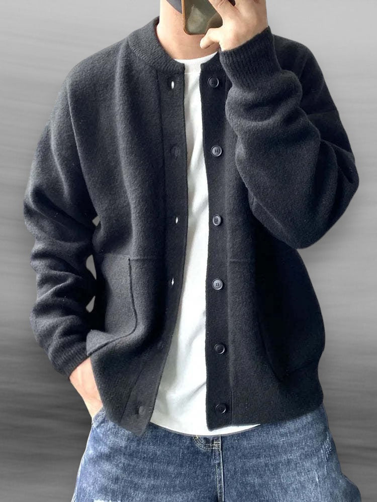 Moderne Strickjacke mit Bomberkragen für Stilbewusste