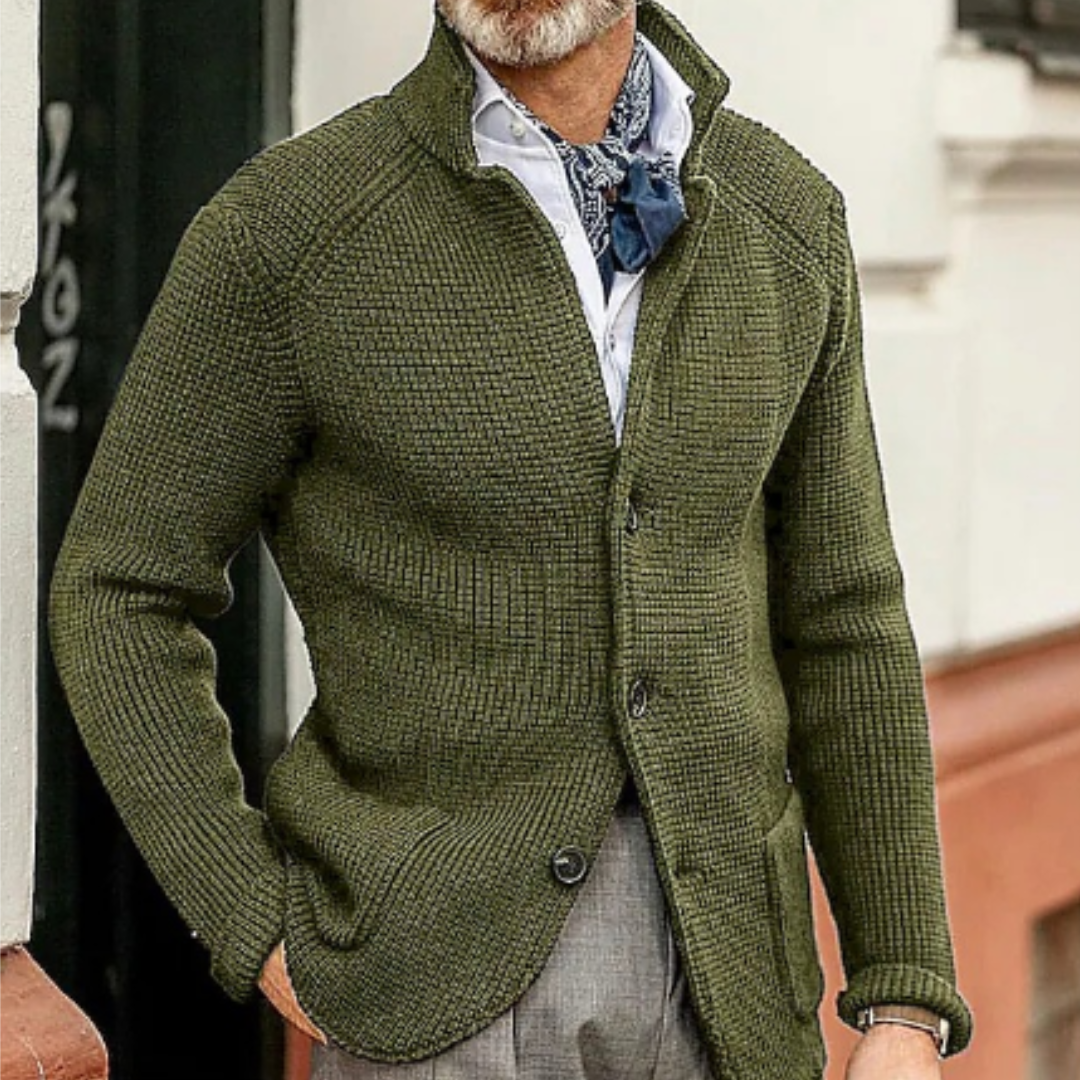Moderne Strickjacke mit Knopfverschluss