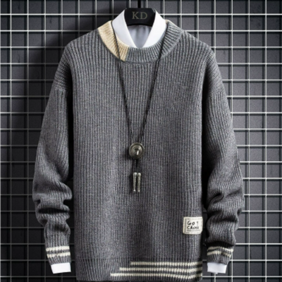 Modischer Strickpullover für Abenteuer