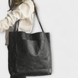Calista - Elegante und praktische Handtasche – SCHWARZ
