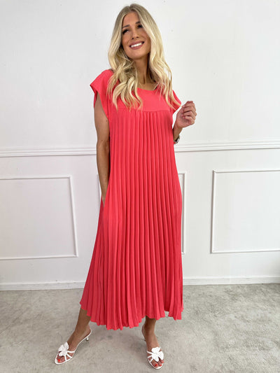 VALE | Nancy – The Long Pleated Dress with Ruffle Sleeves