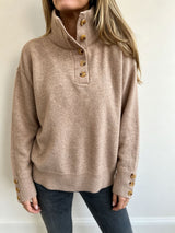 Maja | Damen Langarmpullover mit Knöpfen – Khaki