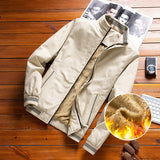 Herren Bomberjacke mit Teddyfutter und Reißverschlusstaschen – Hellkhaki gefüttert